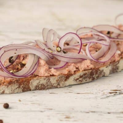 Kalbsleberstreichwurst mit Pistazien ca. 700g